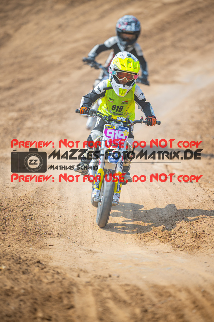 MaZZes-Fotomatrix-20260816-615394 | ROOKIES