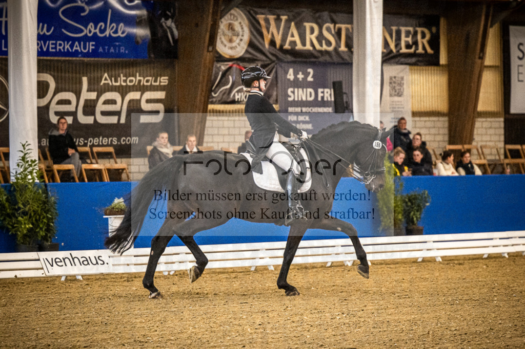 DOS_2399 | Entdecke hochwertige Reitturnierfotos von Foto Oger. Professionell, emotional und authentisch – jetzt Lieblingsmomente im Shop bestellen.Deutschlandweite Turnierfotografie. - Realisiert mit Pictrs.com