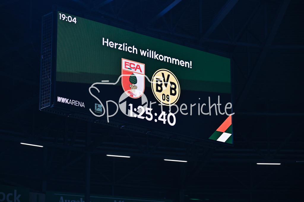 FC Augsburg - Borussia Dortmund | AUGSBURG, GERMANY - OCTOBER 31: the WWK ARENA before the bundesliga match between FC Augsburg vs. Borussia Dortmund on matchday 9 at WWK Arena on October 31, 2025 in Augsburg, Germany / DFL REGULATIONS PROHIBIT ANY USE OF PHOTOGRAPHS AS IMAGE SEQUENCES AND/OR QUASI-VIDEO