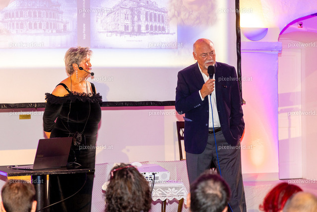 Buchpräsentation "Opern der Welt als Balladen" von Sonja Pistracher | Bildershop von pixelworld.at - Realisiert mit Pictrs.com