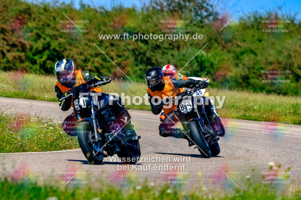 084-3133 | Hier findet Ihr Bilder von Touristenfahrten auf der Nürburgring Nordschleife oder von anderen Veranstaltungen die ich besucht habe. Viel Spass beim Durch Schauen 