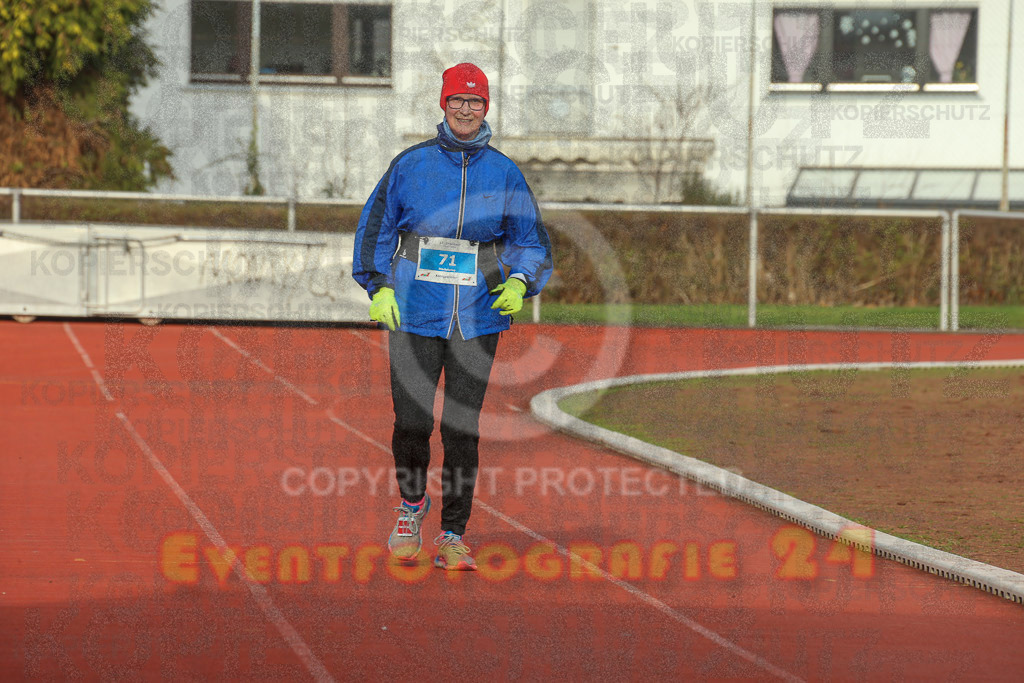 230129_1145_EX1_5306 | Sportfotografie im Rhein-Sieg Kreis, Köln, Bonn, NRW, Rheinland Pfalz, Hessen, etc. Unser Tätigkeitsfeld umfasst den Laufsport vom Volkslauf über den Marathon, Duathlon, Triathon bis zum Ultralauf wie Kölnpfad Ultra oder Schindertrail.