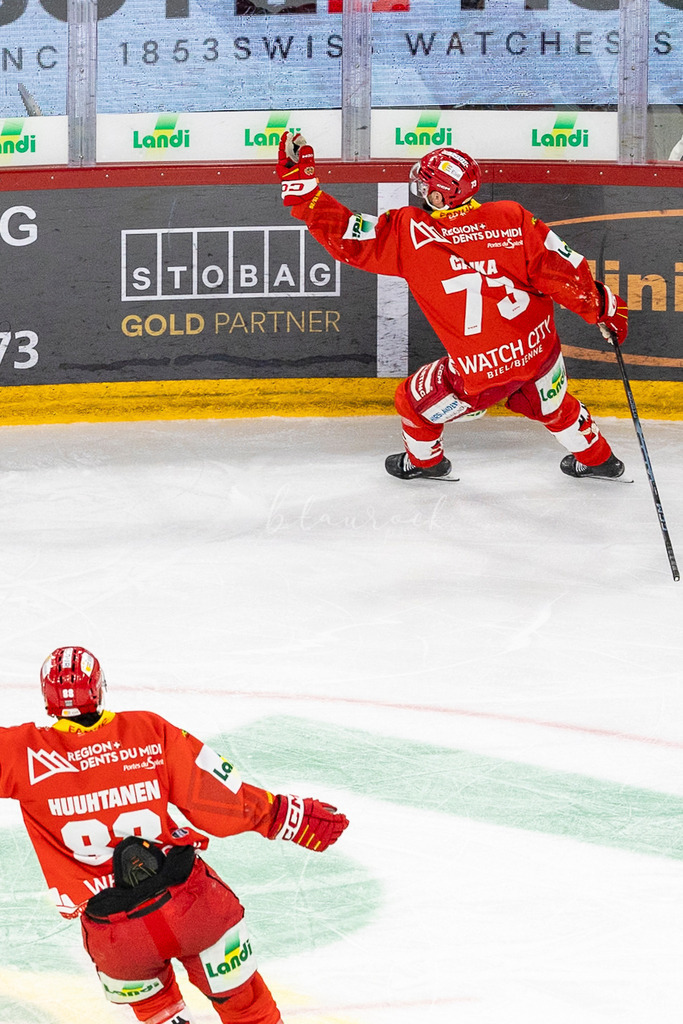 EHCB vs EVZ 20260227_WB-6993 | Sportbilder, Sportfotograf, Hochzeits- und Eventfotografin, Flugshows, Portraits und Tiershooting, Aviation, Downhill, Nationalleague, Swissleague, International