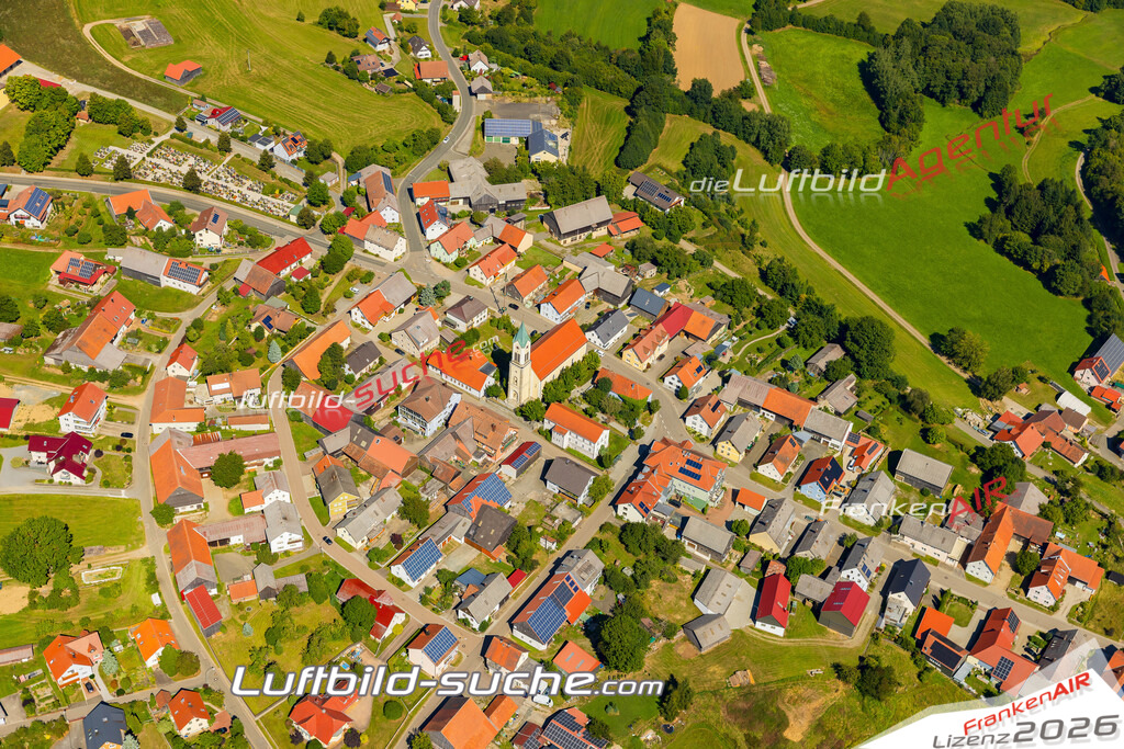 Luftaufnahme von Weiding Vs Google Maps- Die Luftaufnahme wurde 2025 vom UL-Flugzeug heraus erstellt ( keine Drohne ) - Hochauflösende Luftaufnahme - für professionelle Ausdrucke geeignet. Die Geschenkidee !Mit Lizenz und Bildrechte bestellbar