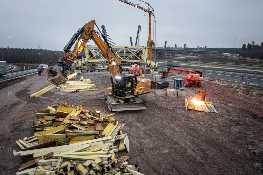2024-12-12_J1_A6_Abbruch_091 | Luftbild, Drohne, Multicopter, Bayern, Luftbilder, Luftbildshop, Jan R. Schäfer, aerialphotography, Abzüge, Luftaufnahmen, J1-Luftbild, J1-Fotografie und Luftbildservice, Würzburg, fineart, Abzüge, Drucke, Glasdruck - Realisiert mit Pictrs.com