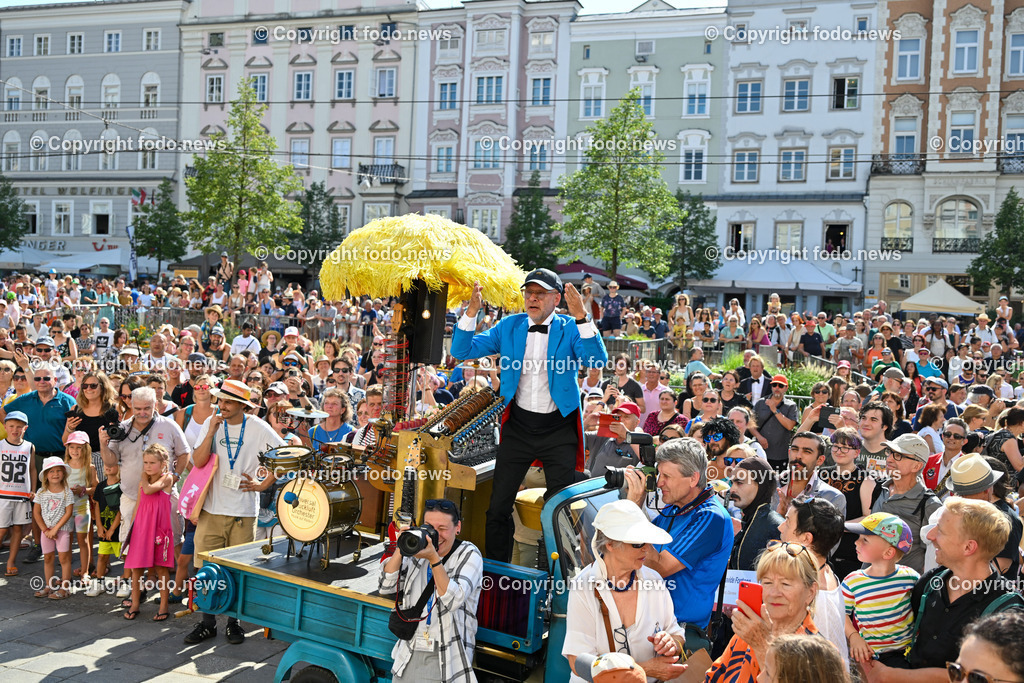 Pflasterspektakel_ 36. Linzer Pflasterspektakel 2024_ 18.07.2024-83 | 18.07.2023, Linz, AUT, 36. Linzer Pflasterspektakel 2024, im Bild diverse Kuenstler