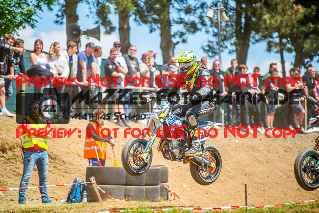 MaZZes_FotoMatrix_220529_7380 | Fotograf Mathias Schmid
Sportfotograf,
Eventfotograf,
Hochzeitsfotograf,
Portraitfotograf