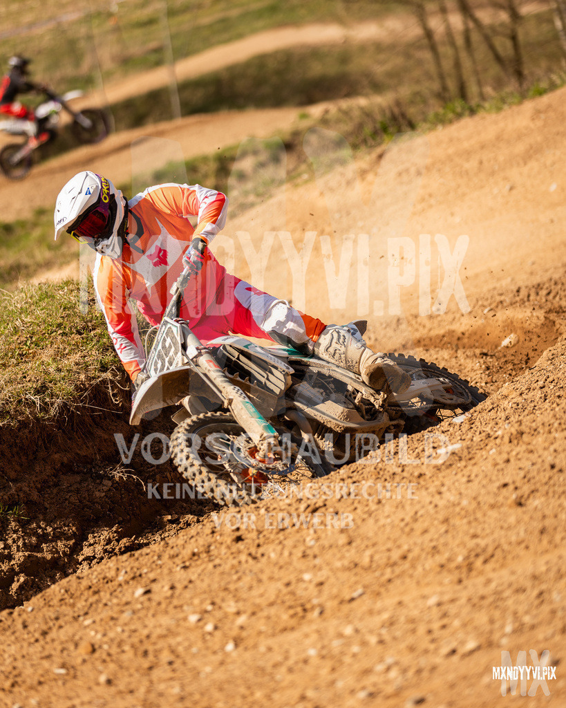 866A2903 | mxndyyvipix