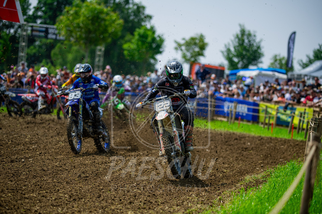 MX 2 (325) | Paeschuphoto Shop - Wer nicht sucht der auch nicht findet.Ob Motocrossbilder oder von einem besuchtem Spiel, Hauptsache Action. - Realisiert mit Pictrs.com