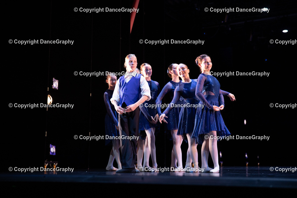 GPHY5059 | DanceGraphy - Realisiert mit Pictrs.com