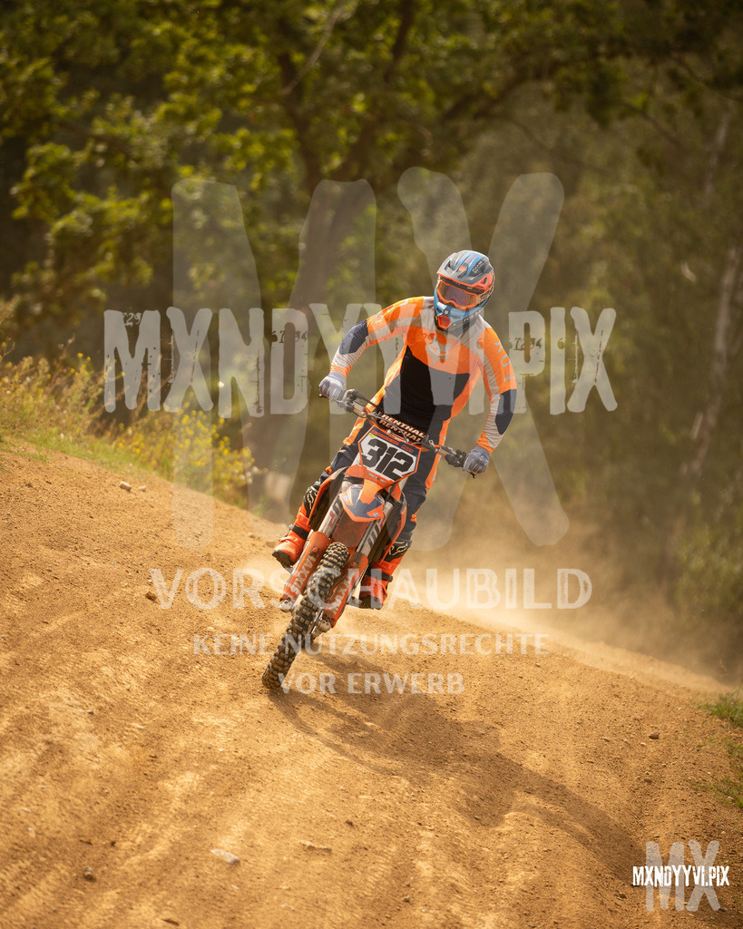 866A2375 | mxndyyvipix