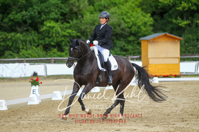 DKP45643 | Turniersportfotografie; Pferdefotografie; Dressurfotografie