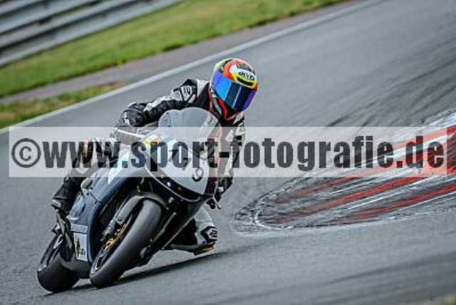 spof8957 | Professionelle Fotos von Sportveranstaltungen, aber auch Hochzeiten und anderen Events. - Realisiert mit Pictrs.com