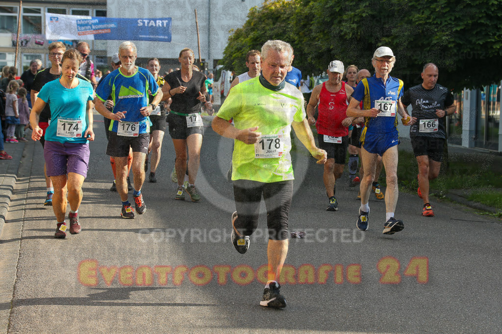 230804_1807_EX1_3704 | Sportfotografie im Rhein-Sieg Kreis, Köln, Bonn, NRW, Rheinland Pfalz, Hessen, etc. Unser Tätigkeitsfeld umfasst den Laufsport vom Volkslauf über den Marathon, Duathlon, Triathon bis zum Ultralauf wie Kölnpfad Ultra oder Schindertrail.