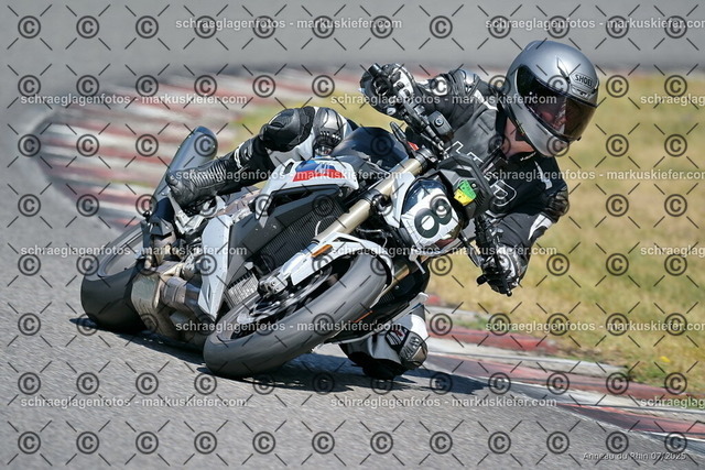 25bt04-0945 | markuskiefer.com - Realisiert mit Pictrs.com