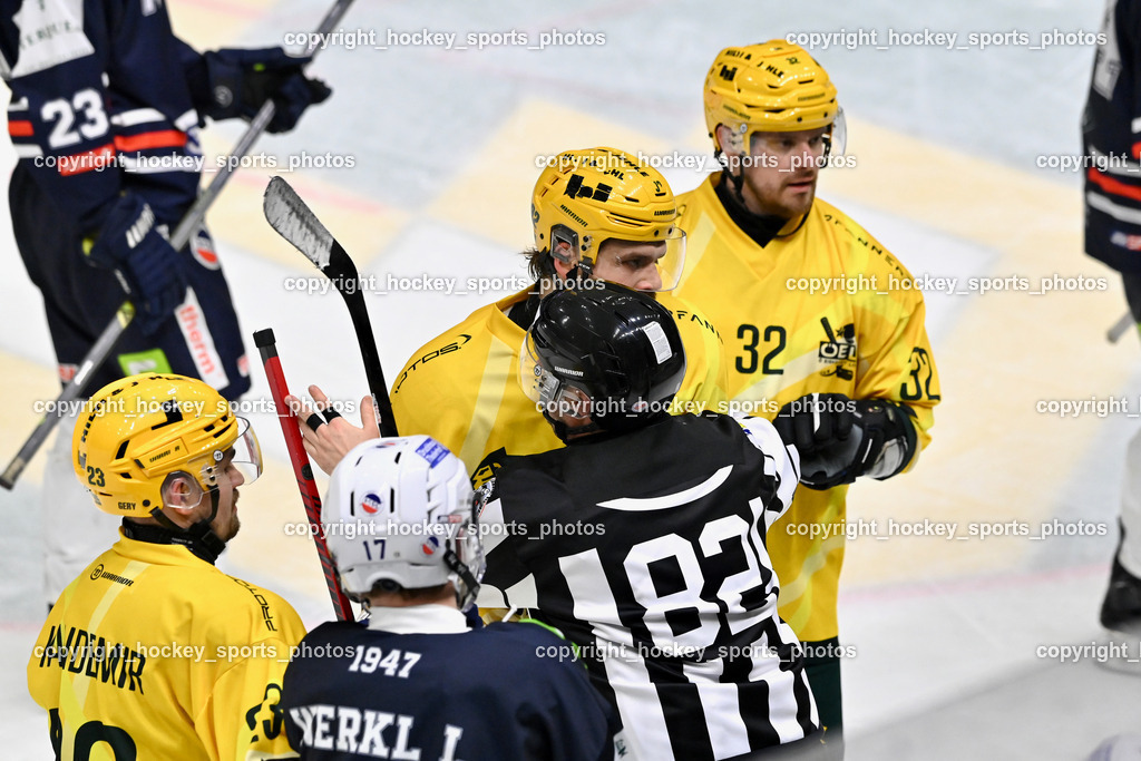 ATSE Graz vs. EHC Lustenau | #32 Stefan Daniel EHC Lustenau, #92 Haberl Dominic EHC Lustenau, #23 Kandemir Adem EHC Lustenau, ATSE Graz vs. EHC Lustenau, ATSE Graz vs. EHC Lustenau am 14.02.2026 in Graz (Merkur Eishalle ), Austria, (Photo by Bernd Stefan)