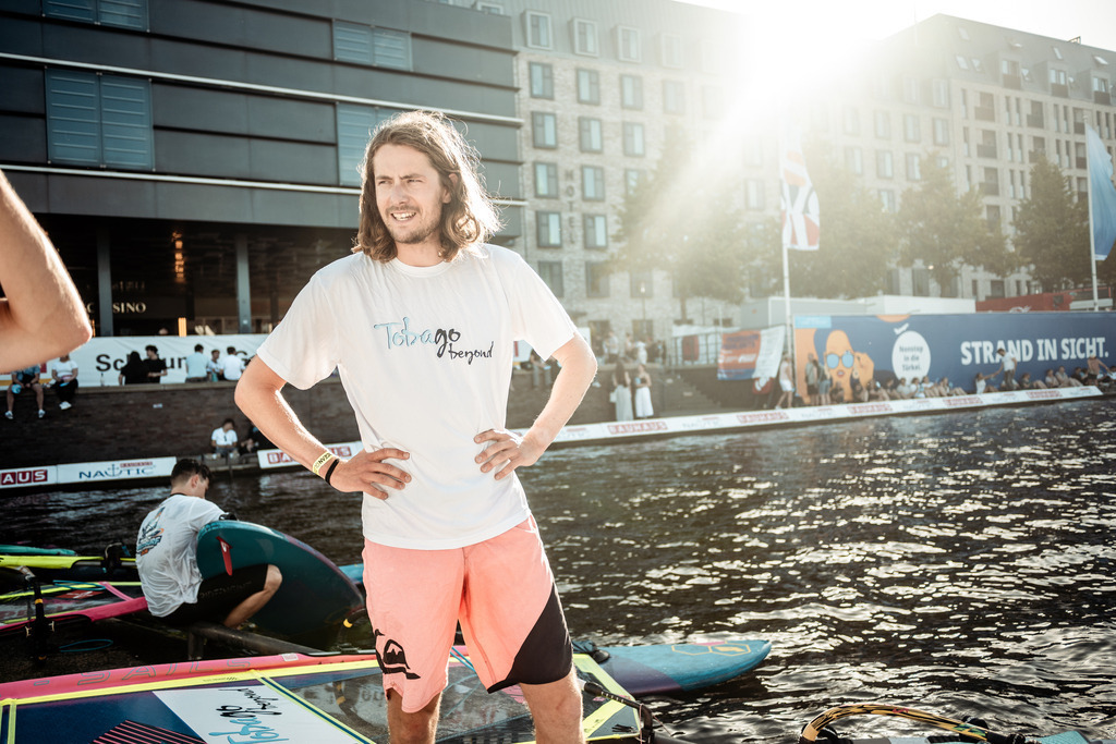 Kieler WOCHE Tow In Windsurf - @danielpankoke dpmedia (47 von 158) | dp-photography - Realisiert mit Pictrs.com