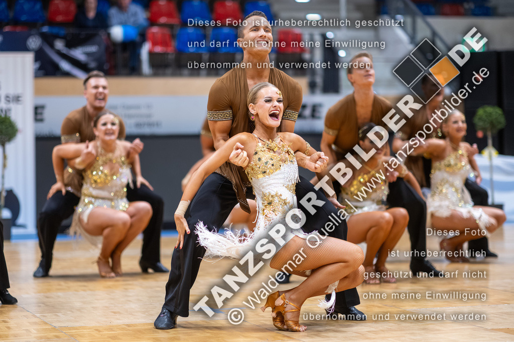 20260328-01925 | Hier finden Sie Tanz Bilder vom Latein und Standard Formationen tanzen. Sportbilder vom Tanzsport. Schöne Fotos und von Weltmeisterschaft, Europameisterschaft, Bundesliga, Regionalliga, Oberliga und Landesliga sowie von GOC Stuttgart, DanceComp, WM Bremen