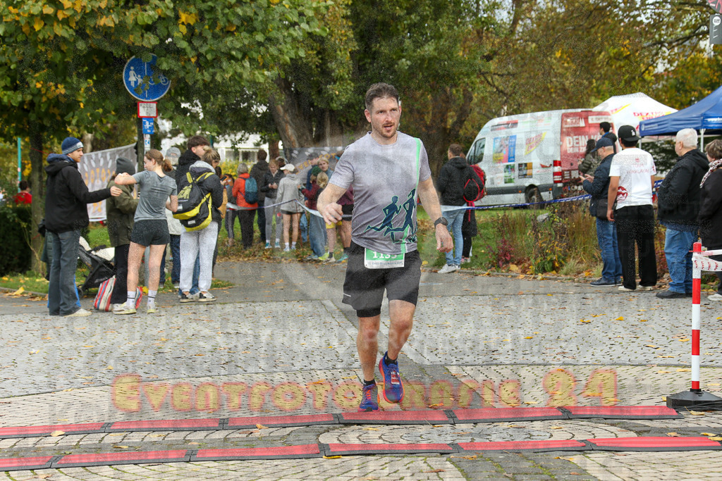 241020_1110_EX1_1272 | Sportfotografie im Rhein-Sieg Kreis, Köln, Bonn, NRW, Rheinland Pfalz, Hessen, etc. Unser Tätigkeitsfeld umfasst den Laufsport vom Volkslauf über den Marathon, Duathlon, Triathon bis zum Ultralauf wie Kölnpfad Ultra oder Schindertrail.