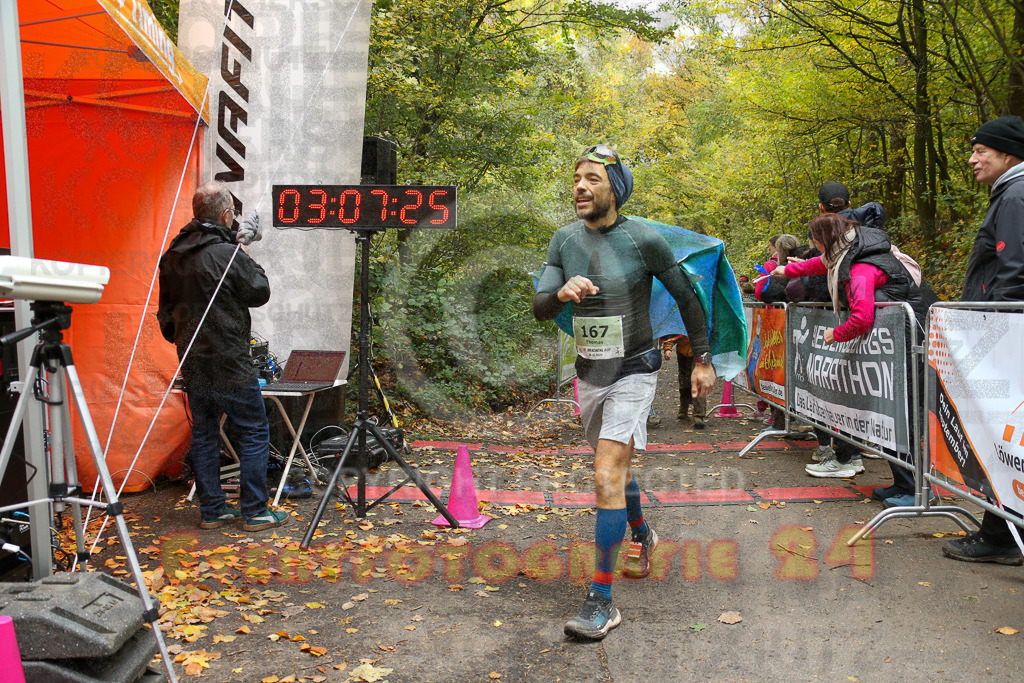 251026_1309_EX1_2654 | Sportfotografie im Rhein-Sieg Kreis, Köln, Bonn, NRW, Rheinland Pfalz, Hessen, etc. Unser Tätigkeitsfeld umfasst den Laufsport vom Volkslauf über den Marathon, Duathlon, Triathon bis zum Ultralauf wie Kölnpfad Ultra oder Schindertrail.