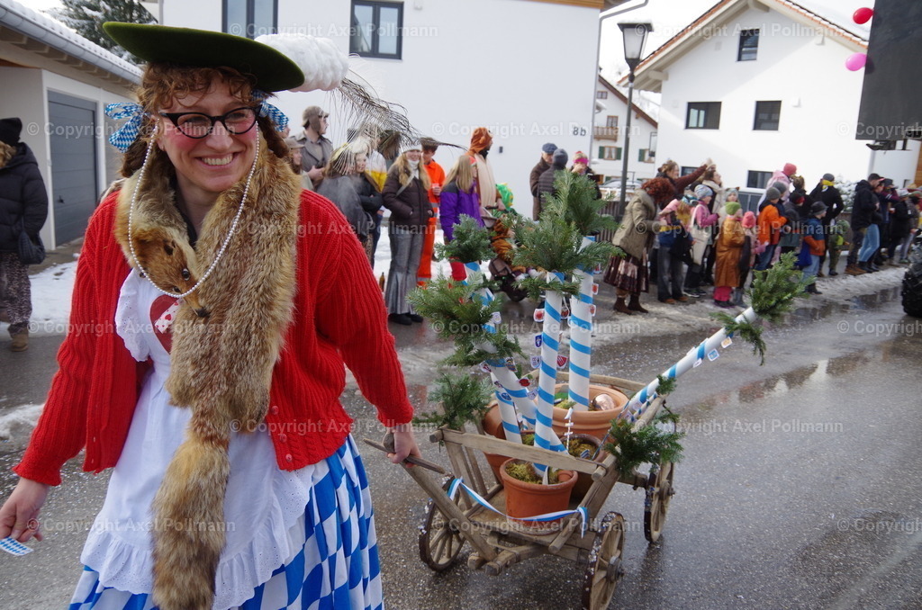 IMGP2315 | fotografiert von Axel PollmannLeonhardi Wallfahrt Benediktbeuern und Murnau, Fronleichnam, Fasching, Landschaft im Loisachtal und Benediktbeuern  - Realized with Pictrs.com