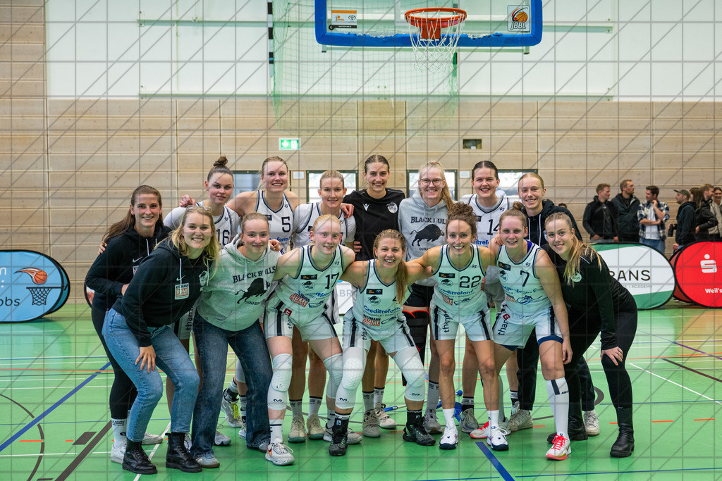 2. DBBL Nord 24/25 | 06.10.2024 | BBC OS vs. Bender Baskets Grünberg | 2. DBBL Nord 24/25 | 06.10.2024 | BBC OS vs. Bender Baskets Grünberg - - - - - CREDIT, www.bullenfotos.de, Martin König, Hörner Weg 40, D-49078 Osnabrück, +4917663732967, Nutzung und Weitergabe nur zu den vereinbarten Zwecken. Presseanfragen an Urheber. Alle Rechte beim Urheber. - - - - - - Realisiert mit Pictrs.com