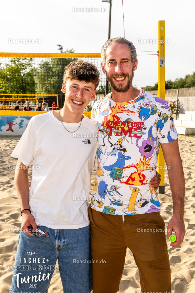 2024-00099959-Vater-Sohn-Turnier-2 | 09.05.2024; Berlin Foto: Gerold Rebsch - www.beachpics.de