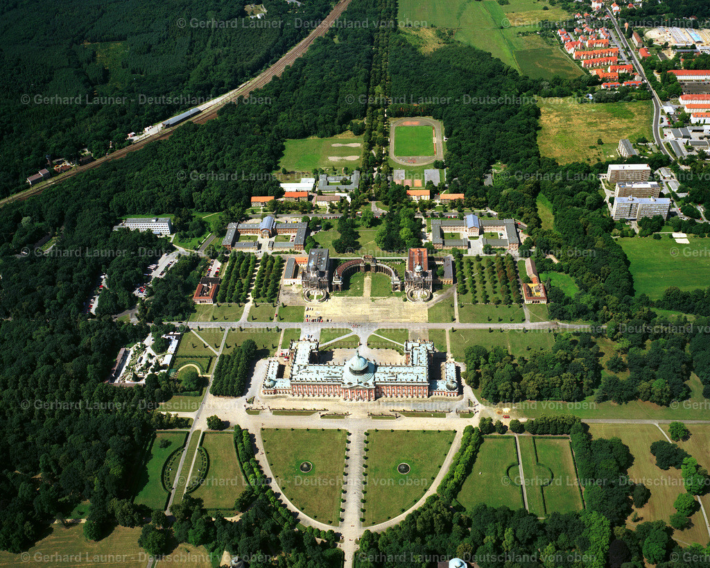 22A0450 | Neue Palais Potsdam,  ein Schloss an der Westseite des Parks Sanssouci