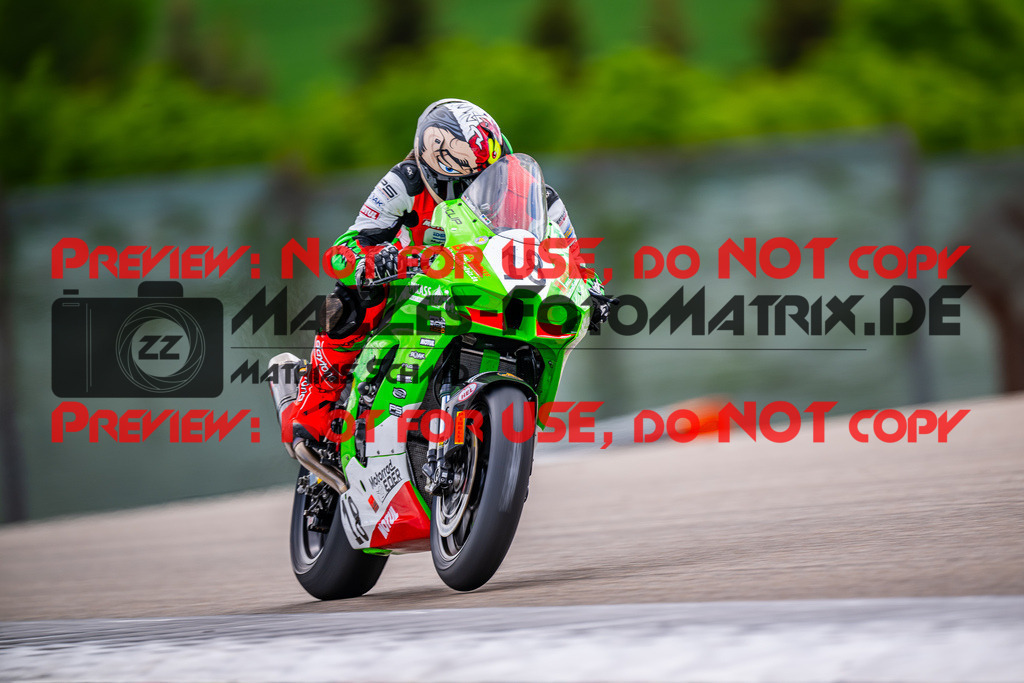 MaZZes_FotoMatrix_240505_6007705_2681 | STK1000