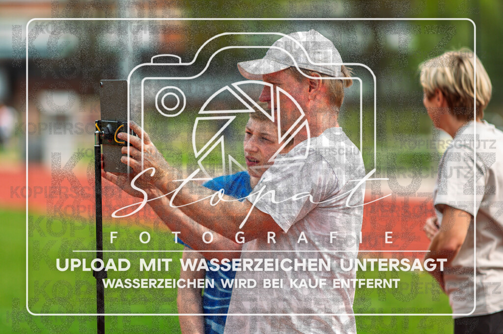 KMHK-1106 | Kreismeisterschaften Leichtathletik-Wurf Heidekreis 2026 im Boehmewaldstadion, Soltau (Simon Paul Stopat) - Realisiert mit Pictrs.com