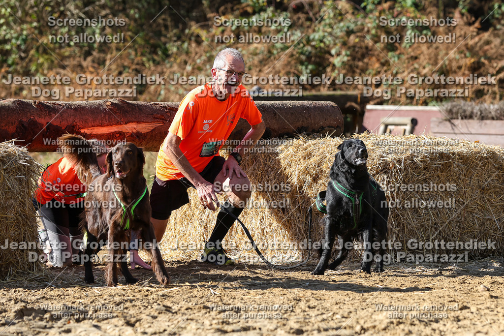 Dog Paparazzi - Strongdog 10-25-4675 | Dog Paparazzi Jeanette Grottendiek Fotografie & Videografie - Realisiert mit Pictrs.com