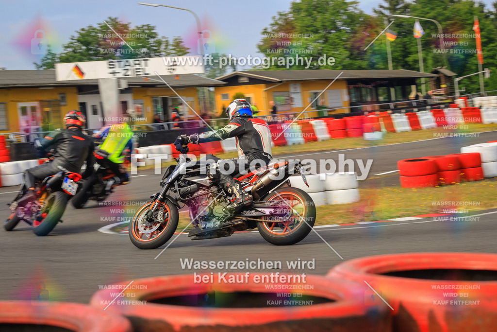 _DSK2197 | Hier findet Ihr Bilder von Touristenfahrten auf der Nürburgring Nordschleife oder von anderen Veranstaltungen die ich besucht habe. Viel Spass beim Durch Schauen 