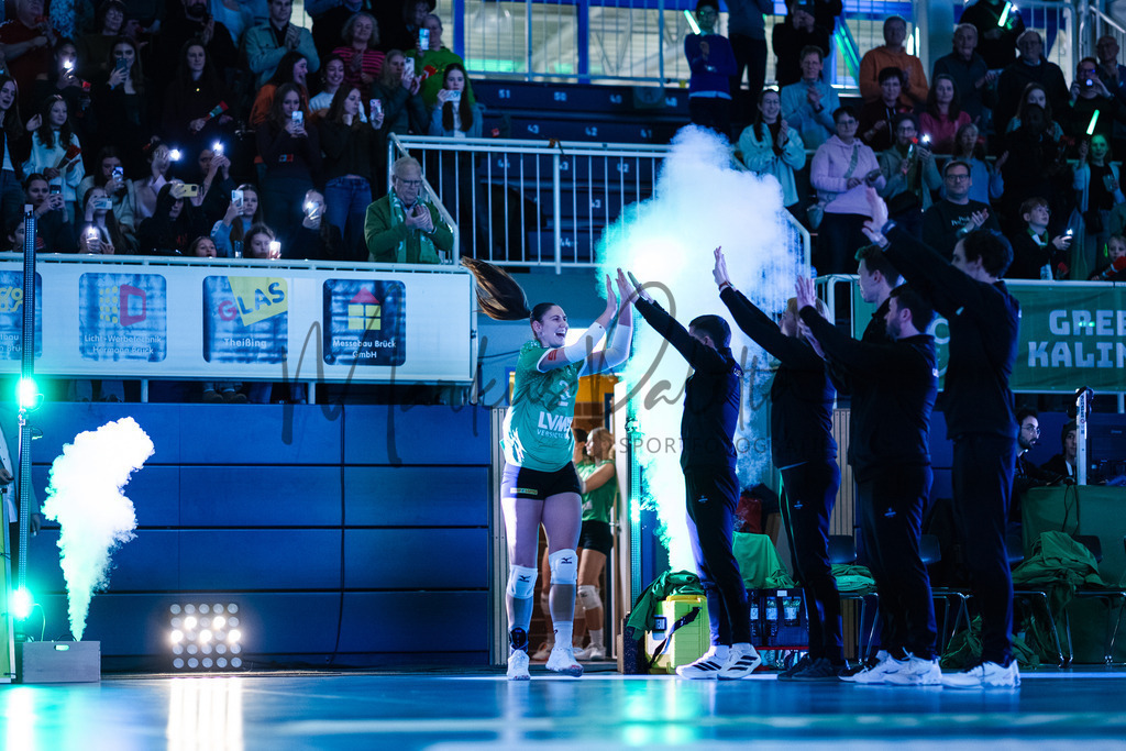 Volleyball, 1. Bundesliga Frauen, Hauptrunde, 8. Spieltag, Saison 2025/2026: USC Münster - Dresdner SC | 1. Bundesliga Frauen, Hauptrunde, 8. Spieltag, Saison 2025/2026, USC Münster empfängt Dresdner SC in der Sporthalle Berg Fidel in Münster. Foto: sportfotografie.ms | Markus Paletta - Realisiert mit Pictrs.com