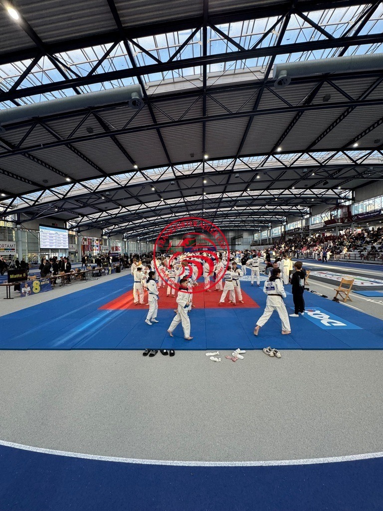 IMG_2452 | Fotos vom Adler Cup - Pictures from Adler Cup

Hier findet Ihr alle Eindrücke und großen Momente der Adler Cup Wochenenden. Here you will find all impressions and great moments of the Adler Cup weekends. - Realisiert mit Pictrs.com