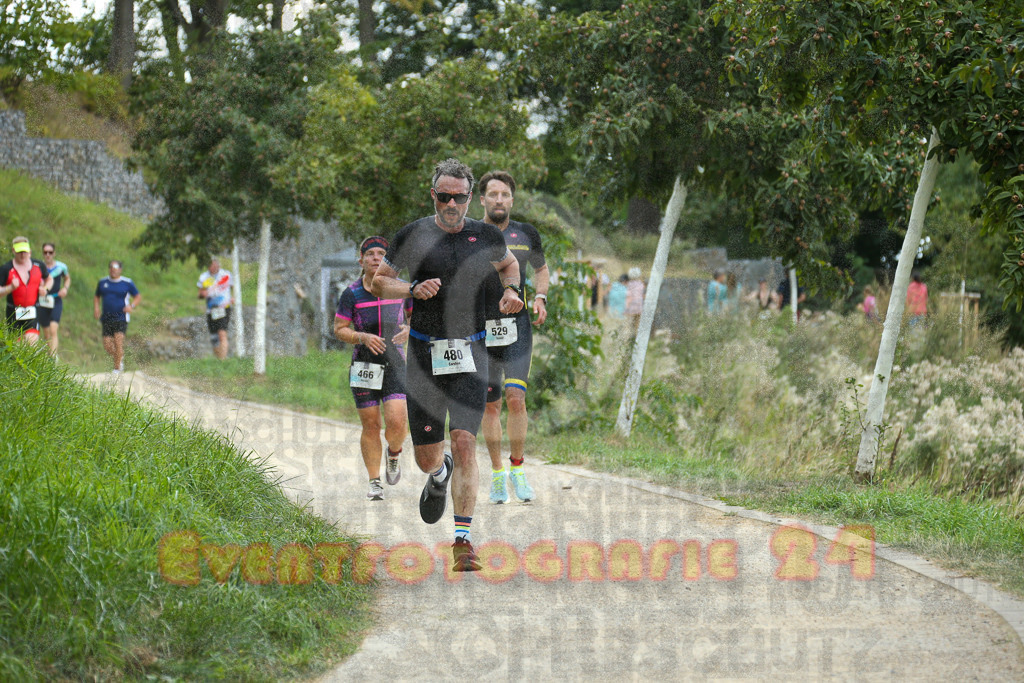 250824_1406_EX1_4947 | Sportfotografie im Rhein-Sieg Kreis, Köln, Bonn, NRW, Rheinland Pfalz, Hessen, etc. Unser Tätigkeitsfeld umfasst den Laufsport vom Volkslauf über den Marathon, Duathlon, Triathon bis zum Ultralauf wie Kölnpfad Ultra oder Schindertrail.