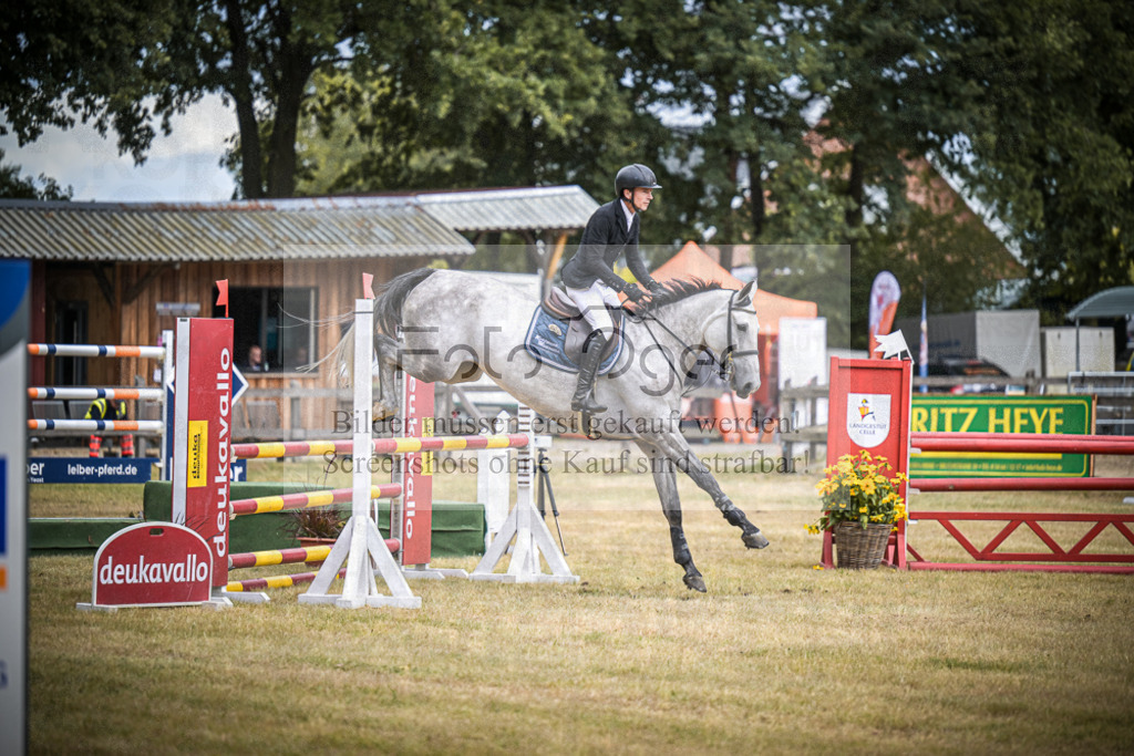 DOS_0193 | Entdecke hochwertige Reitturnierfotos von Foto Oger. Professionell, emotional und authentisch – jetzt Lieblingsmomente im Shop bestellen.Deutschlandweite Turnierfotografie. - Realisiert mit Pictrs.com