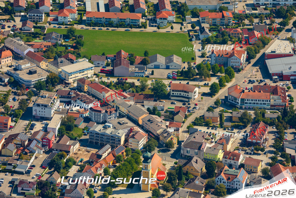 Luftaufnahme von  Pocking - Die Luftaufnahme wurde 2025 vom UL-Flugzeug heraus erstellt ( keine Drohne ) - Hochauflösende Luftaufnahme - für professionelle Ausdrucke geeignet. Die Geschenkidee !Mit Lizenz und Bildrechte bestellbar