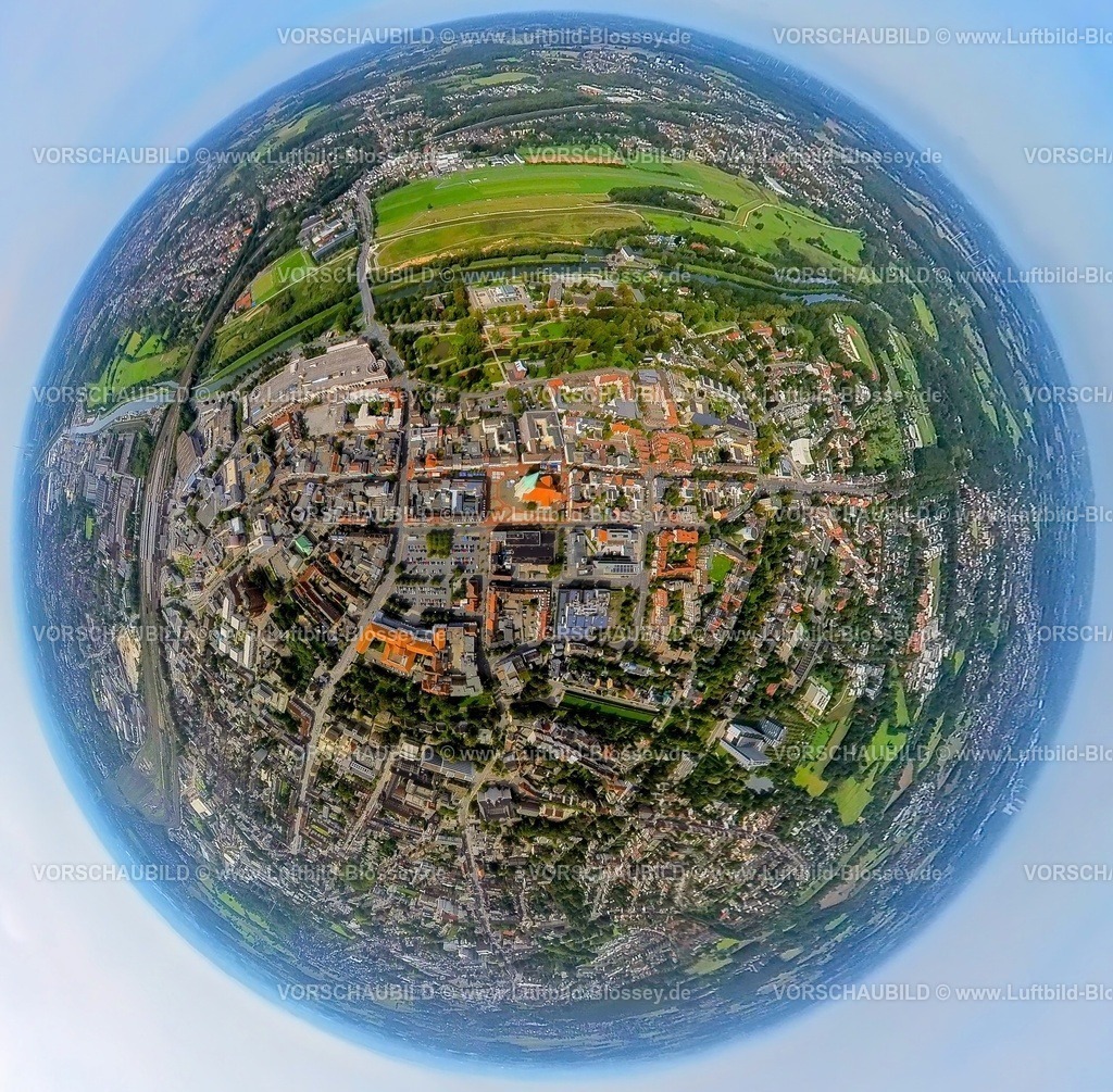 Hamm230990145 Mitte-2 | Luftbild, Ortsansicht Hamm-Mitte, City und Flughafen Lippewiesen, Erdkugel, Fisheye Aufnahme, Fischaugen Aufnahme, 360 Grad Aufnahme, tiny world, Mitte, Hamm, Ruhrgebiet, Nordrhein-Westfalen, Deutschland