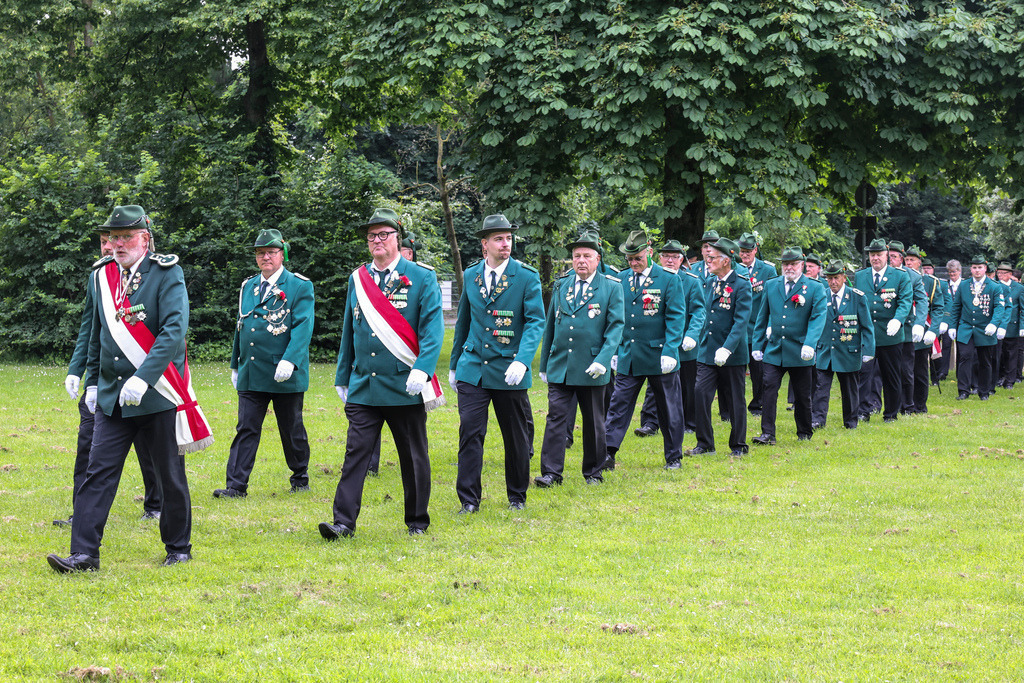 top-top.de 240602-094 | Foto, Video, Fotografie, Videografie, Fotobox, DJ, Discjockey, Musik, Musikbox, Veranstaltung, Photobooth, Amazon, Ebay, Buchtipp, Bestseller, Autor, Verlag, Buch, Wesel, Hamminkeln, NRW, Dinslaken, Rees, Drohne, Hochzeit, Party, Fotobox, Wesel, Fotograf