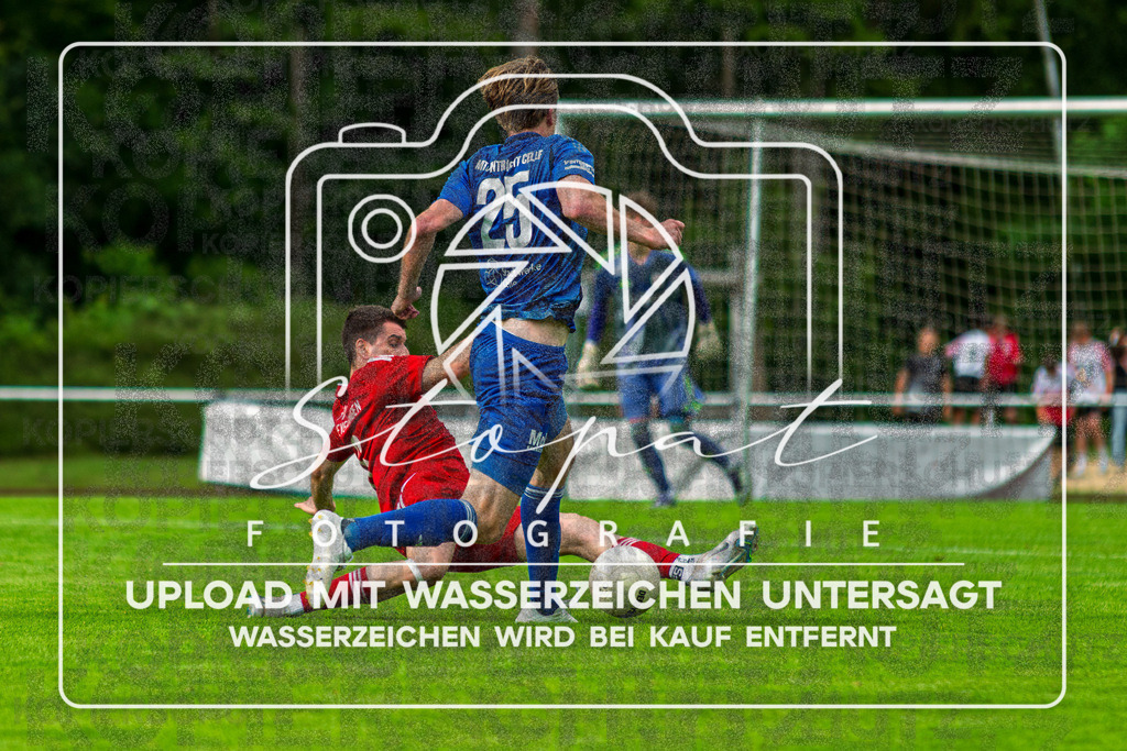 Landesliga Herren LG - TV Jahn Schneverdingen vs. MTV Eintracht Celle | Mayck Machado (TV Jahn Schneverdingen #6), Henry-Frederik Struwe (MTV Eintracht Celle #25); Landesliga Herren LG - TV Jahn Schneverdingen vs. MTV Eintracht Celle am 06.06.2026 in Osterwaldstadion, Schneverdingen - Realisiert mit Pictrs.com