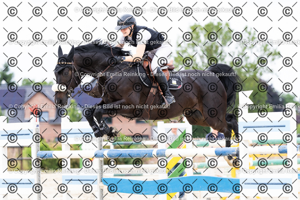 CL5A8056 | Emilia Reinking Fotografie - Realisiert mit Pictrs.com