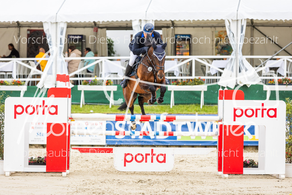 BHO-2PhSpr-M-5-2076 | MomenTaufnahmen Pferdesportfotos