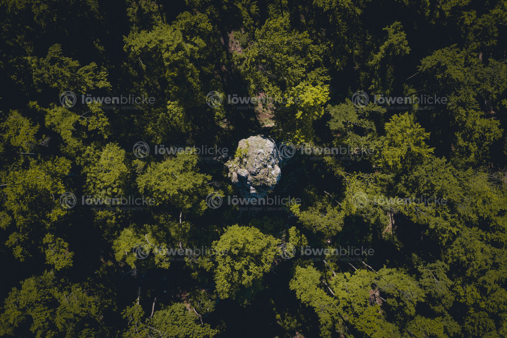 Beutelfelsen bei Lauterstein im Sommer | löwenblicke | shop