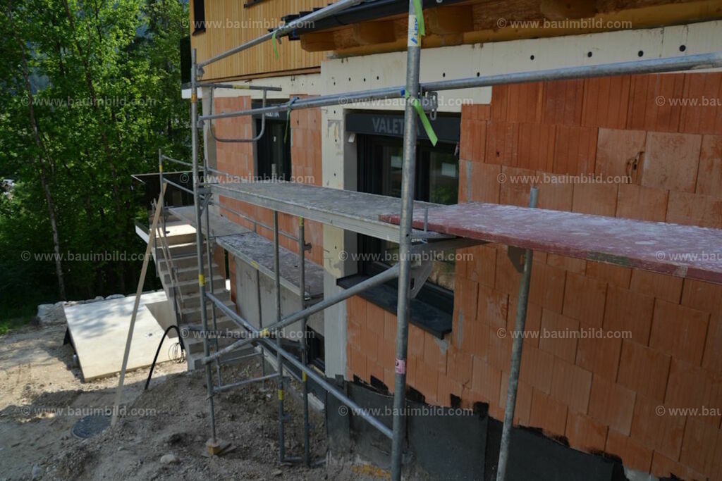 bib-lg18-putzarbeiten-0212 | Nach LV-Leistungsgruppen sortierte Detailfotos über den Bau eines Hauses. Alle Hausbau-Bilder direkt vom Urheber und Autor der Website Haus-Selber-Bauen.com