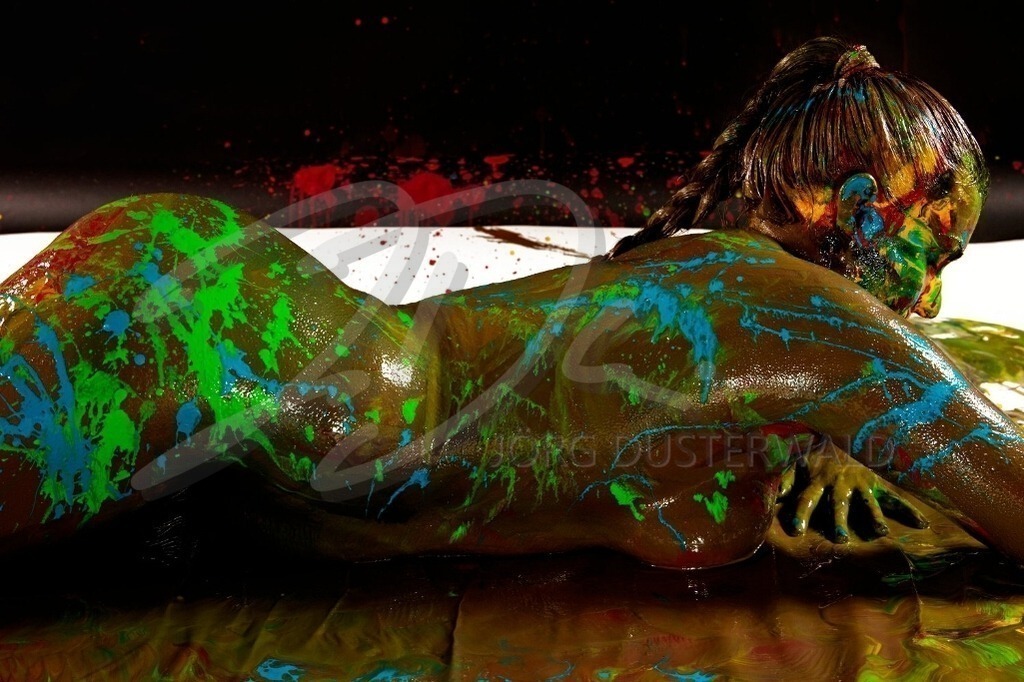 BodyArt-COPPERSPLASH_8324a | #001 | Modell: Anne | Foto: Alexander Großer-Strangmann - Realisiert mit Pictrs.com