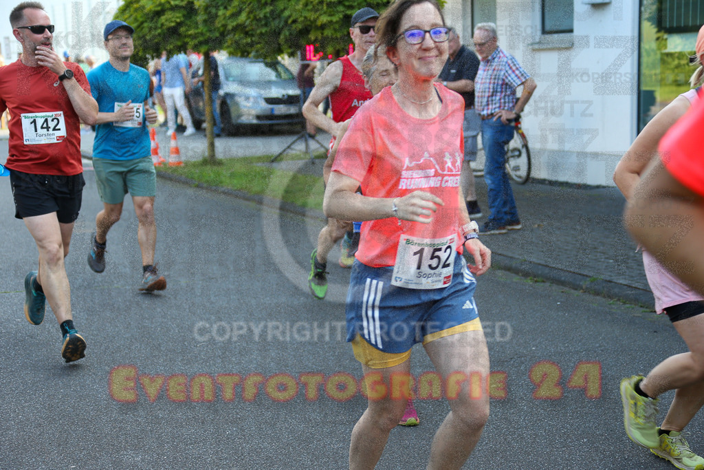 240802_1817_EX1_5808 | Sportfotografie im Rhein-Sieg Kreis, Köln, Bonn, NRW, Rheinland Pfalz, Hessen, etc. Unser Tätigkeitsfeld umfasst den Laufsport vom Volkslauf über den Marathon, Duathlon, Triathon bis zum Ultralauf wie Kölnpfad Ultra oder Schindertrail.