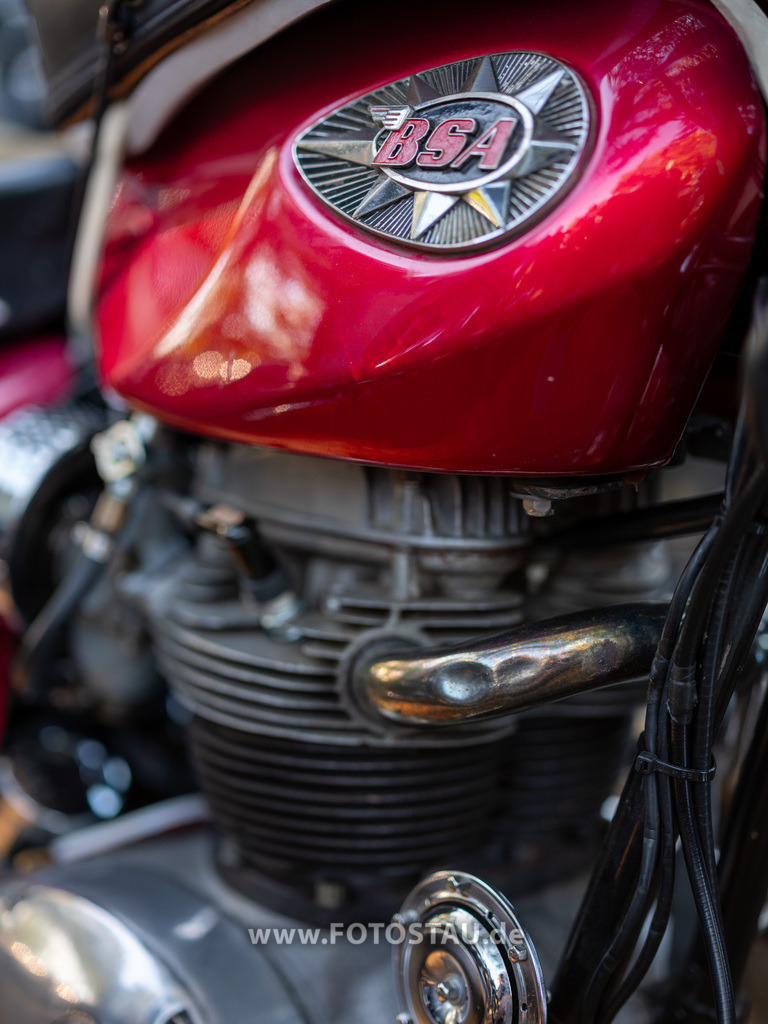 20251018-00085 | Syke Barrien 2025 Oldtimer Treffen - Realisiert mit Pictrs.com