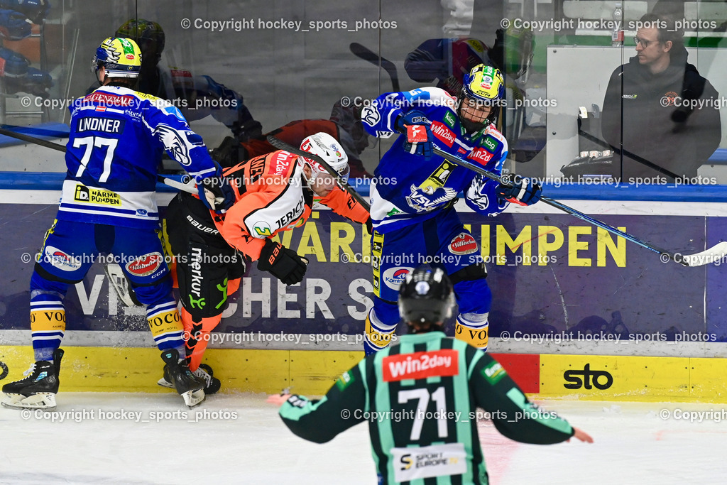 EC IDM WÄRMEPUMPEN VSV vs. MOSER MEDICAL GRAZ99ERS | #77 Philipp Lindner EC VSV, #46 Paul Sintschnig EC VSV, #55 Nick Swaney Graz 99ers, EC IDM WÄRMEPUMPEN VSV vs. MOSER MEDICAL GRAZ99ERS, EC IDM WÄRMEPUMPEN VSV vs. MOSER MEDICAL GRAZ99ERS am 17.03.2026 in Villach (Stadthalle Villach), Austria, (Photo by Bernd Stefan)