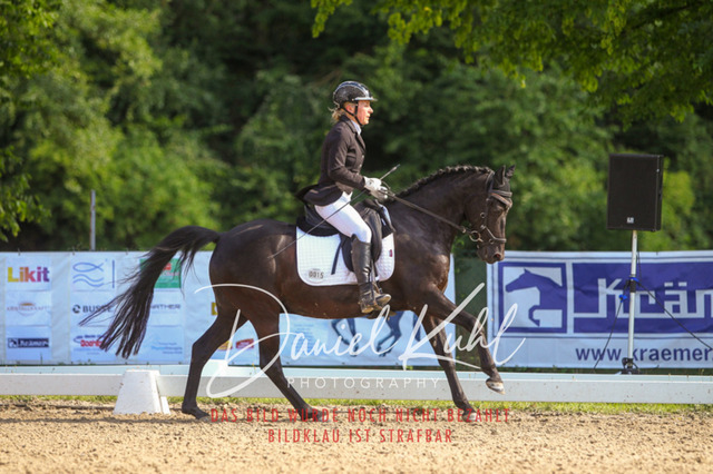 DKP43004 | Turniersportfotografie; Pferdefotografie; Dressurfotografie