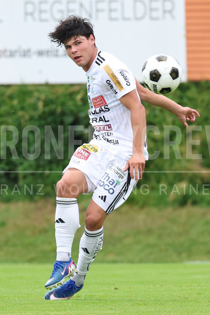 Friendly Match: SC Weiz vs TSV Hartberg in Weiz | Weiz, AUSTRIA, 01.JUL.26 - SOCCER - ADMIRAL Bundesliga, SC Weiz vs TSV Hartberg, test match. The image shows Luca Pazourek (Harberg).